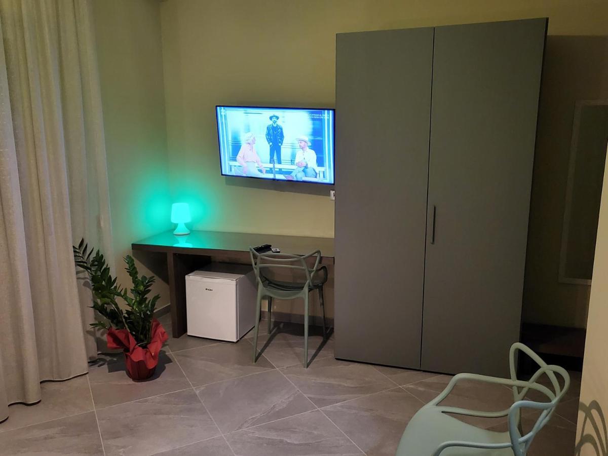 Casa Dello Stretto Hotel Месина Екстериор снимка